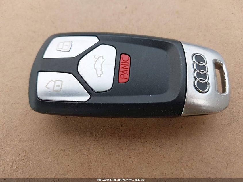 VIN WAULMAF47JA100901 2018 AUDI A4 2.0T TECH ULTRA PREMIUM/2.0T ULTRA PREMIUM