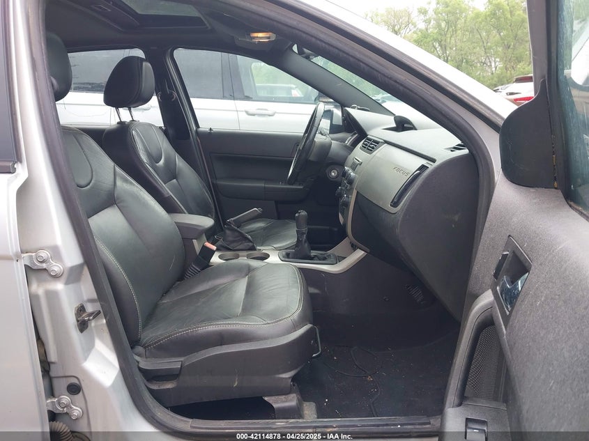 2008 FORD FOCUS VIN: 1FAHP35NX8W152337