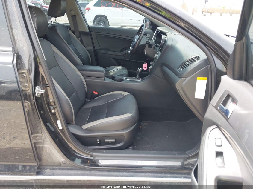 2013 KIA OPTIMA HYBRID VIN: KNAGM4AD5D5055464