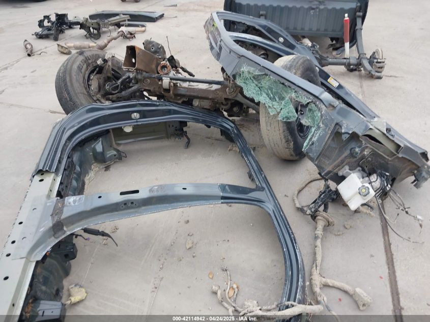 2021 Chevrolet Silverado 1500 4Wd Short Bed Lt VIN: 1GCUYDET4MZ417076 Lot: 42114942