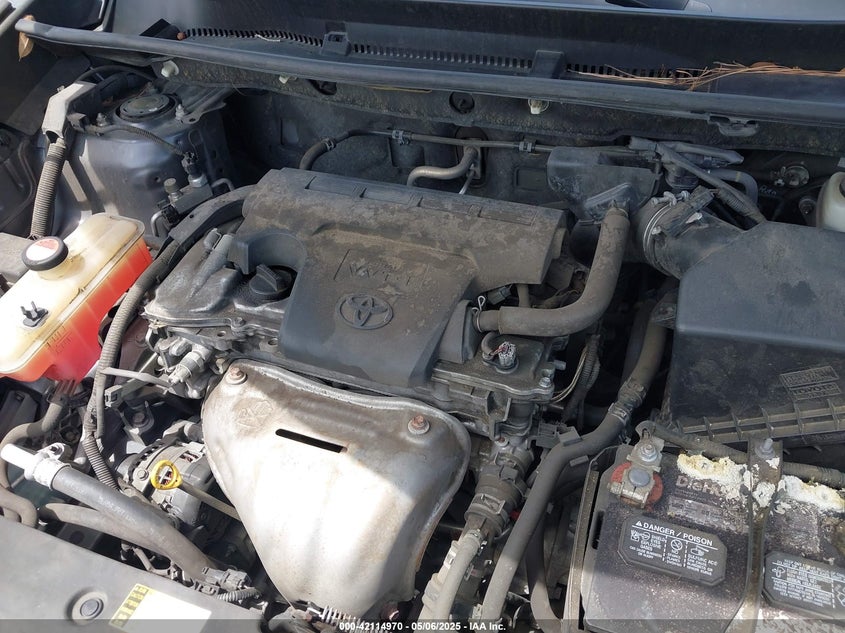 2014 TOYOTA RAV4 LE - JTMZFREV8ED034394