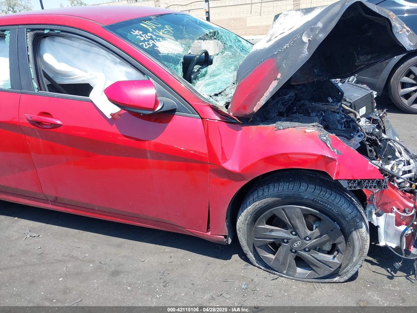 2022 HYUNDAI ELANTRA SEL - KMHLS4AG4NU217217