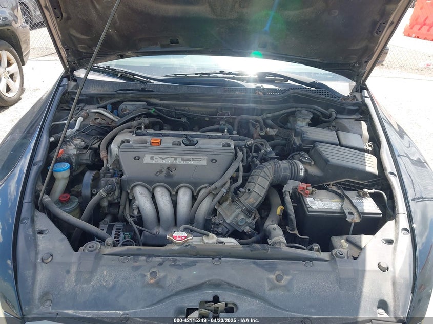 2006 HONDA ACCORD VIN: 1HGCM56306A098211