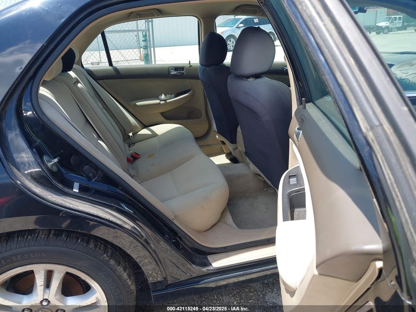 2006 HONDA ACCORD VIN: 1HGCM56306A098211