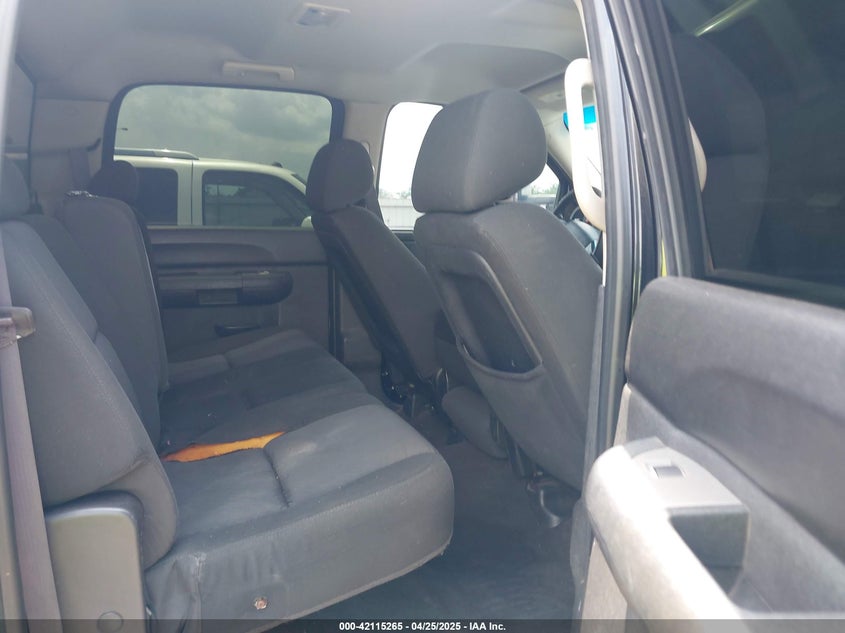 2011 CHEVROLET SILVERADO 1500 VIN: 3GCPKREA3BG310821