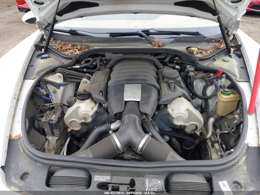 2013 PORSCHE PANAMERA 4 - WP0AA2A72DL014124