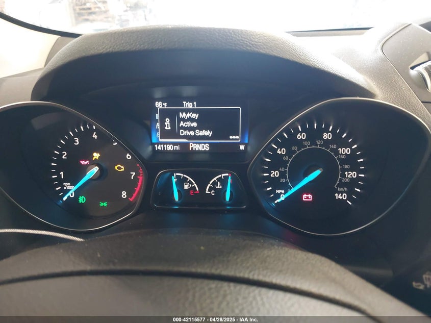 2017 FORD ESCAPE VIN: 1FMCU9GDXHUE39480