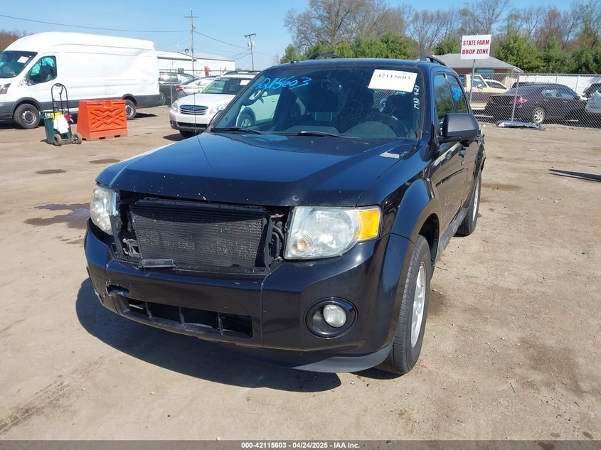 2011 FORD ESCAPE VIN: 1FMCU0D72BKB74972