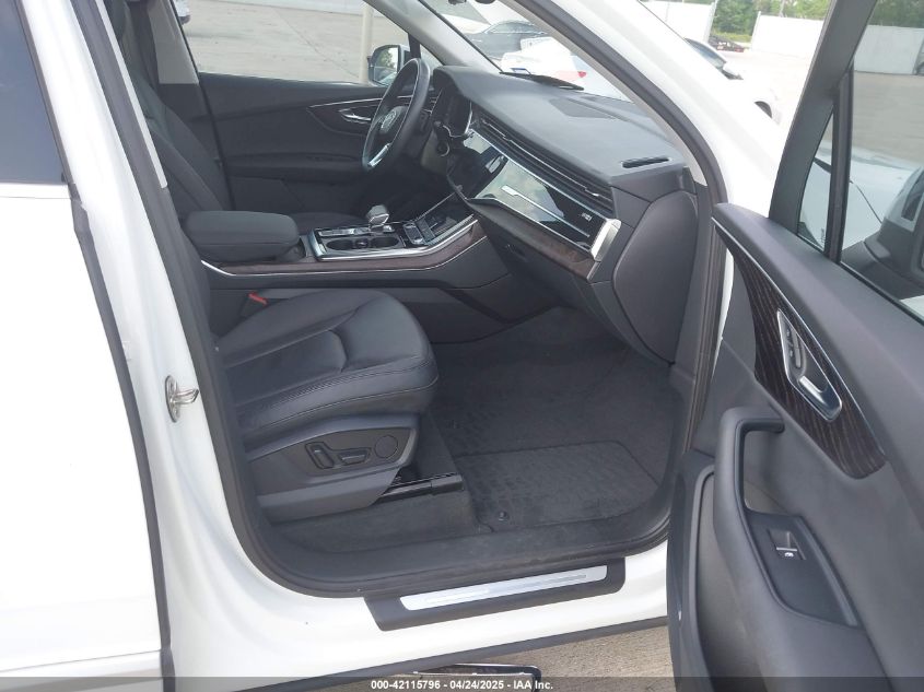 2022 Audi Q7 - WA1LXBF71ND020244