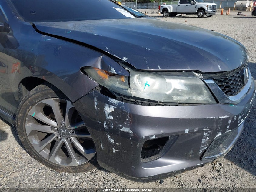 2014 HONDA ACCORD VIN: 1HGCT2B81EA008839