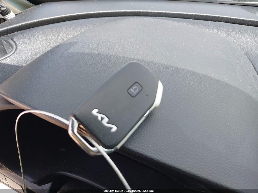 2022 KIA SOUL VIN: KNDJ63AU2N7166959