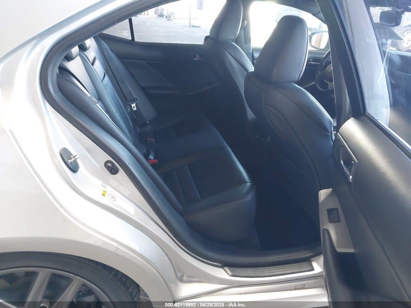 2014 LEXUS IS 350 VIN: JTHBE1D2XE5008000