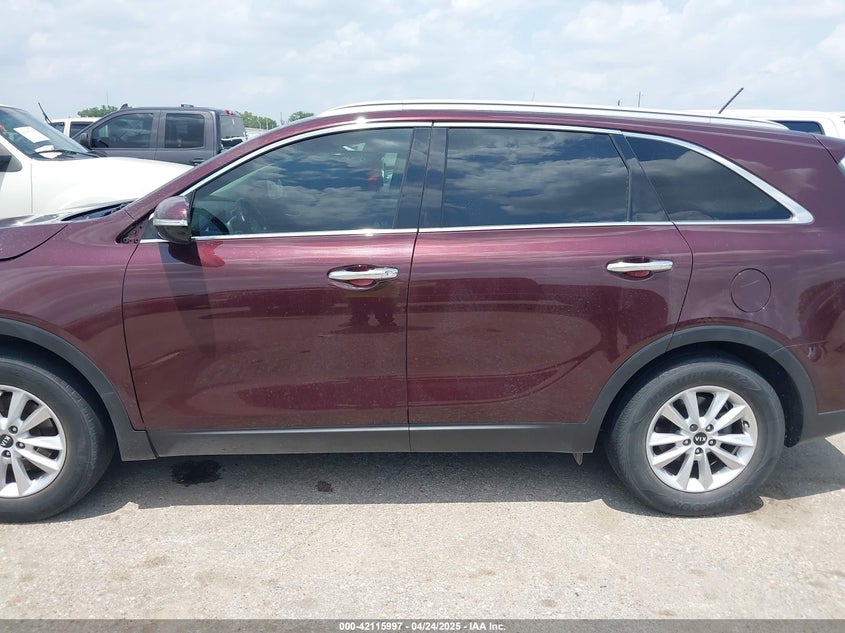 2020 KIA SORENTO VIN: 5XYPG4A32LG685563