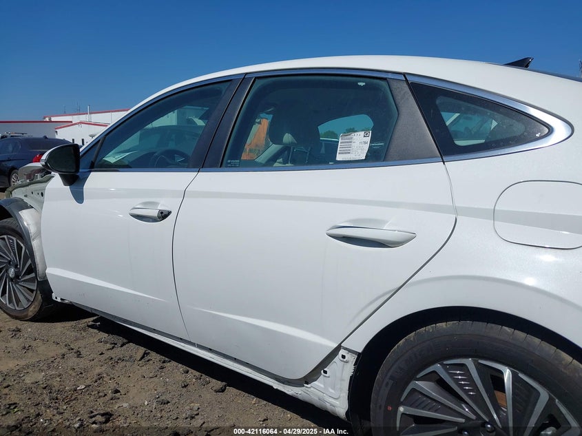2023 HYUNDAI SONATA HYBRID SEL - KMHL34JJ7PA078228