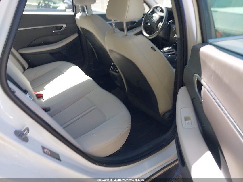 2023 HYUNDAI SONATA HYBRID SEL - KMHL34JJ7PA078228