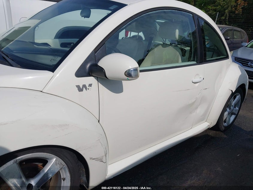 2008 VOLKSWAGEN NEW BEETLE VIN: 3VWFW31C68M511592