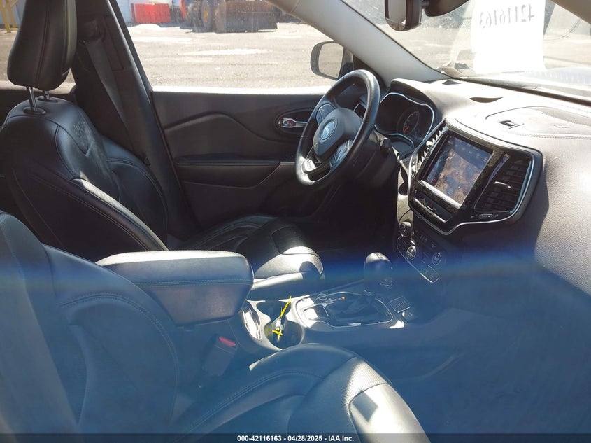 2019 JEEP CHEROKEE VIN: 1C4PJMDX0KD319579