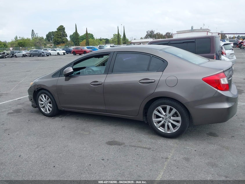 2012 HONDA CIVIC VIN: 2HGFB2F89CH517330