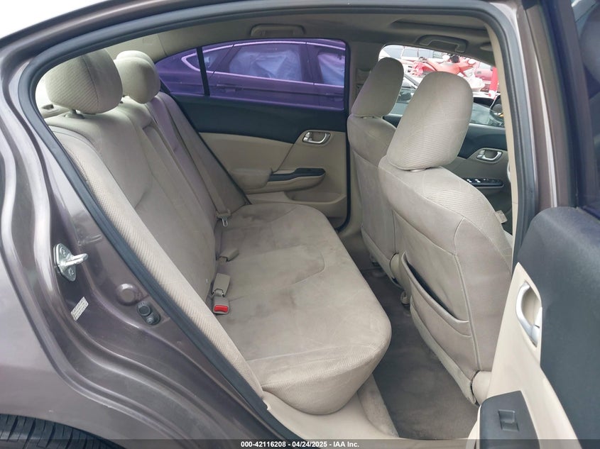 2012 HONDA CIVIC VIN: 2HGFB2F89CH517330