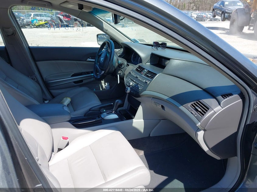 2009 HONDA ACCORD VIN: 1HGCP26889A054656