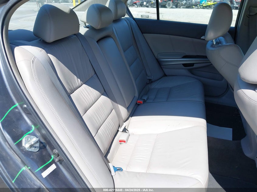 2009 HONDA ACCORD VIN: 1HGCP26889A054656