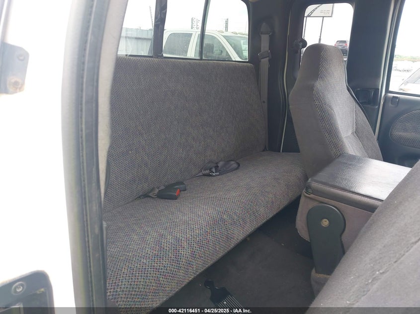 2001 Dodge Ram 1500 St VIN: 1B7HF13Y51J236440 Lot: 42116451