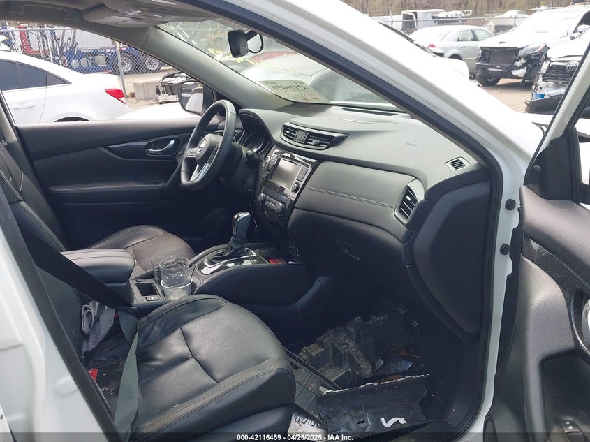 2020 NISSAN ROGUE SL INTELLIGENT AWD - 5N1AT2MV4LC724740