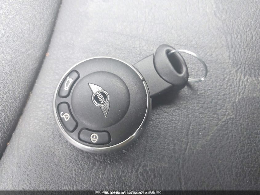 2009 Mini Cooper VIN: WMWMF33559TW74873 Lot: 42116538