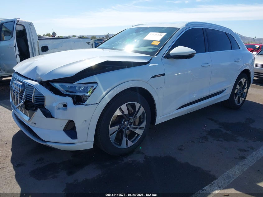 2021 AUDI E-TRON VIN: WA1LAAGE6MB002079