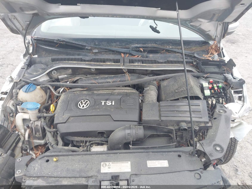 2014 VOLKSWAGEN JETTA 1.8T SE - 3VWD17AJXEM240334