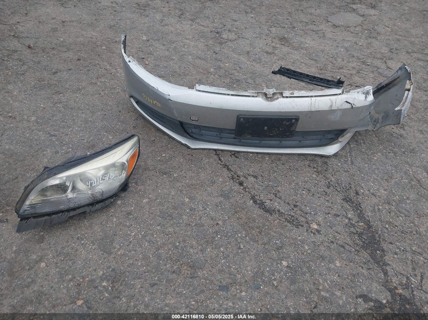 2014 VOLKSWAGEN JETTA 1.8T SE - 3VWD17AJXEM240334