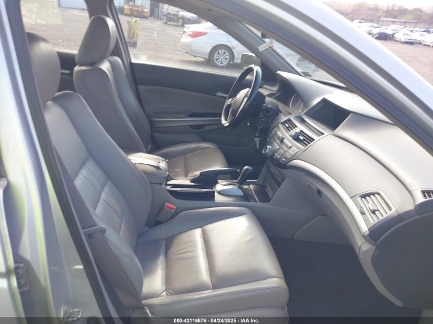 2009 HONDA ACCORD VIN: 1HGCP36849A033261