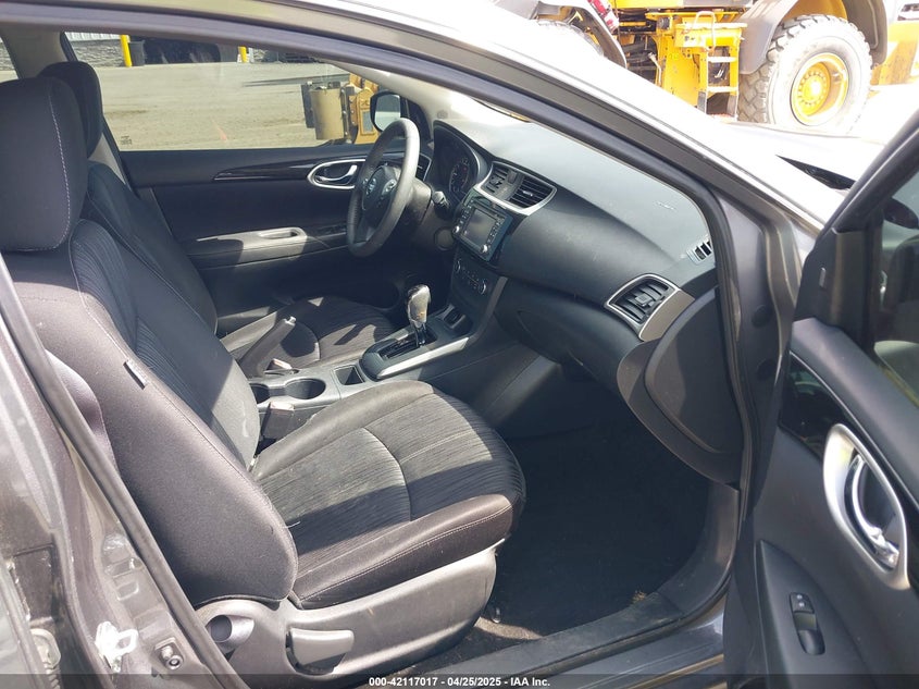 2017 NISSAN SENTRA VIN: 3N1AB7AP5HY370058