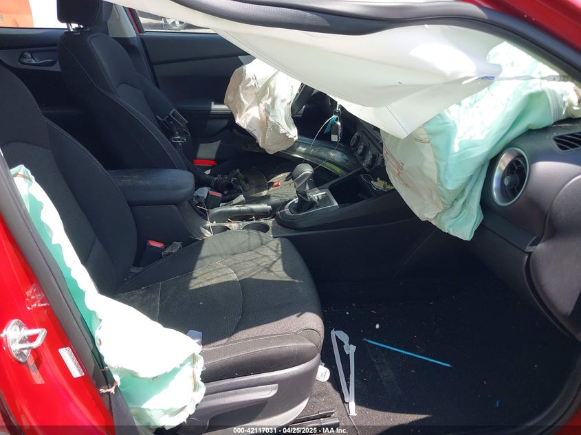 2022 KIA FORTE VIN: 3KPF24AD2NE464788