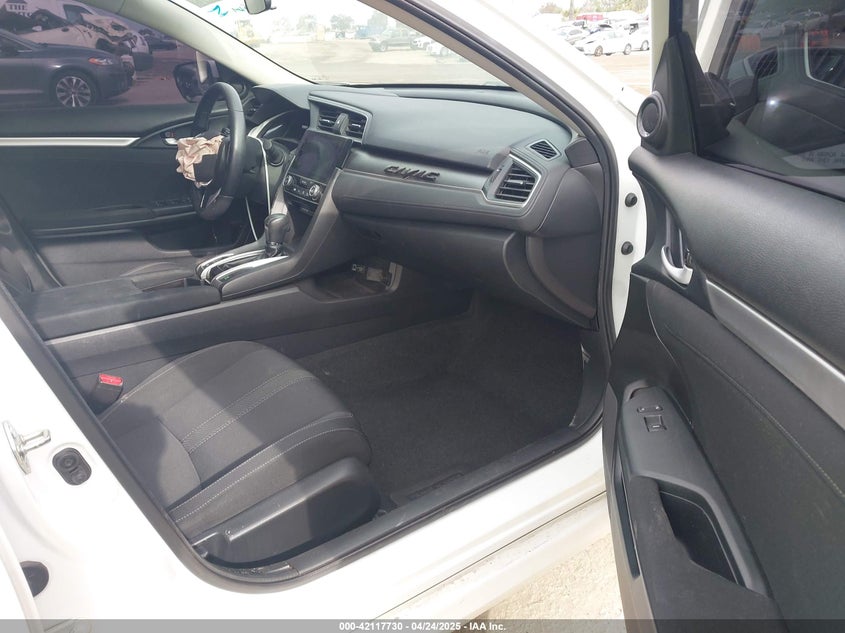 2018 HONDA CIVIC VIN: 2HGFC2F74JH566761