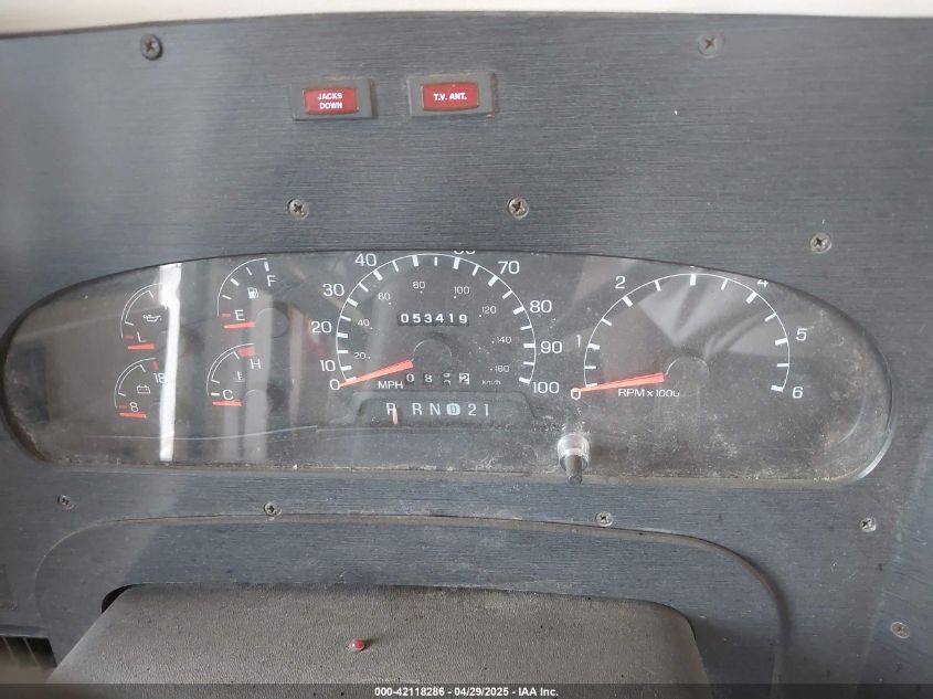 2000 Ford F550 Super Duty Stripped Chass VIN: 3FCNF53S4YJA09759 Lot: 42118286