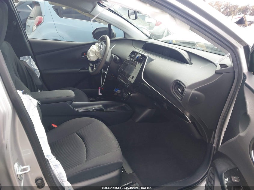 2016 TOYOTA PRIUS VIN: JTDKBRFUXG3506476