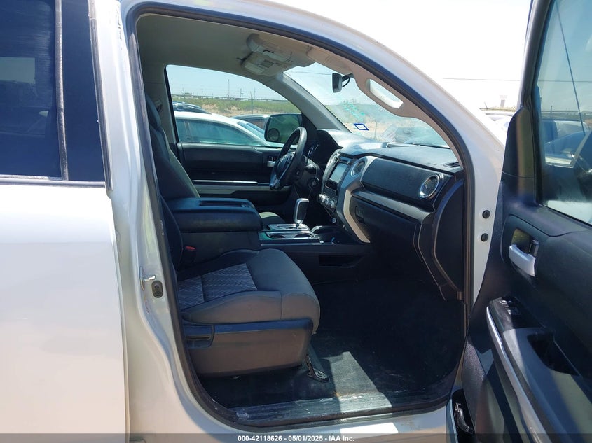 2018 TOYOTA TUNDRA VIN: 5TFDW5F14JX698683