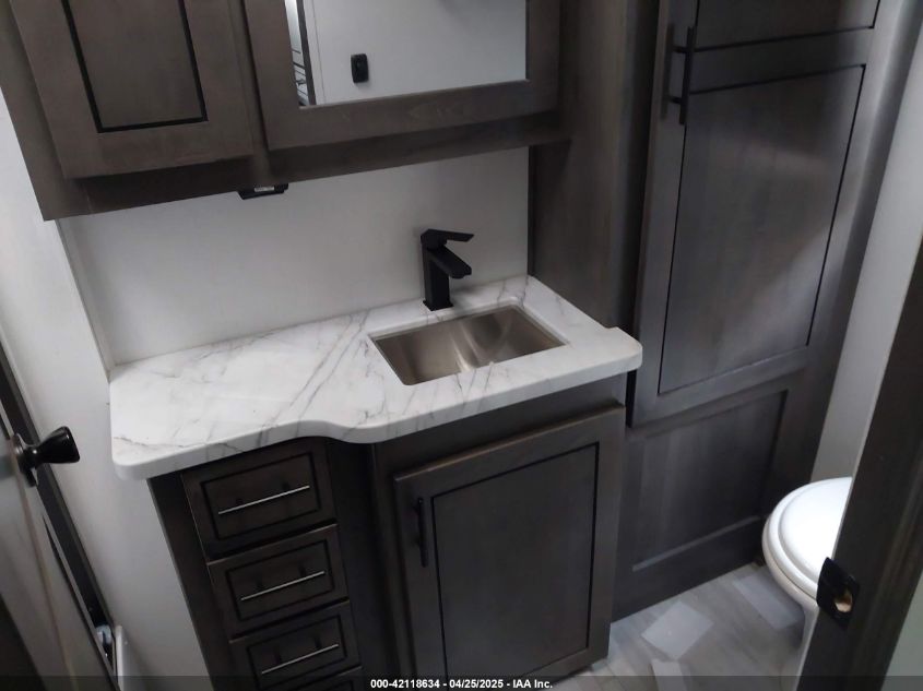 2023 Ford F53 - 1F66F5DN3P0A08764