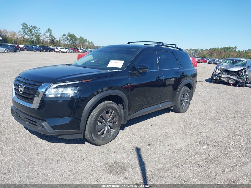 5N1DR3BC3NC261804 2022 NISSAN PATHFINDER photo no. 2