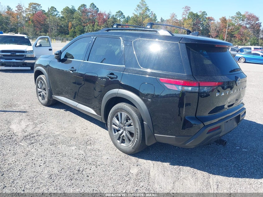 5N1DR3BC3NC261804 2022 NISSAN PATHFINDER photo no. 3