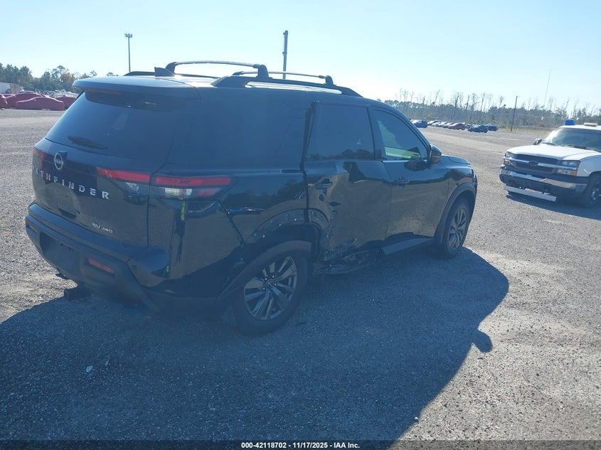 5N1DR3BC3NC261804 2022 NISSAN PATHFINDER photo no. 4
