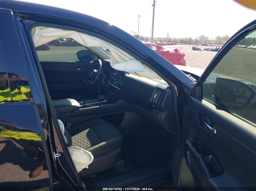 5N1DR3BC3NC261804 2022 NISSAN PATHFINDER photo no. 5