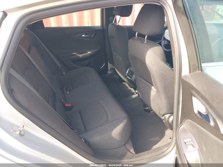 2022 CHEVROLET MALIBU VIN: 1G1ZD5ST1NF132598