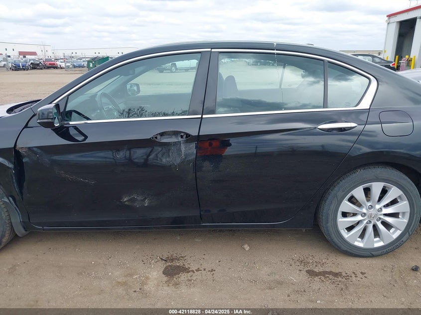 2013 HONDA ACCORD VIN: 1HGCR3F89DA031914