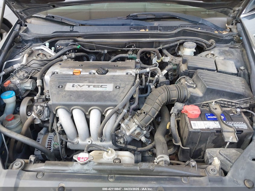 2007 HONDA ACCORD VIN: 1HGCM56827A015715