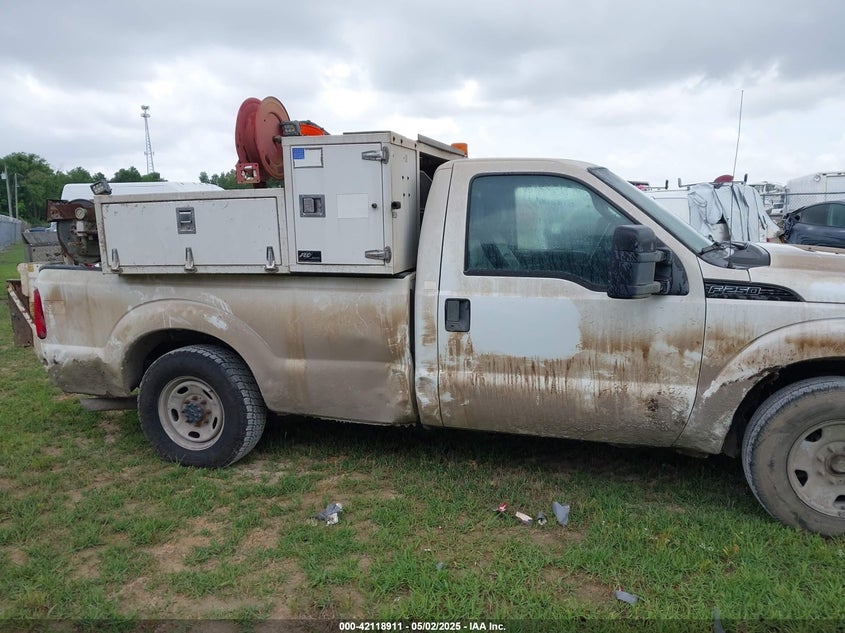 2011 Ford F-250 Xl VIN: 1FTBF2A63BEB21696 Lot: 42118911