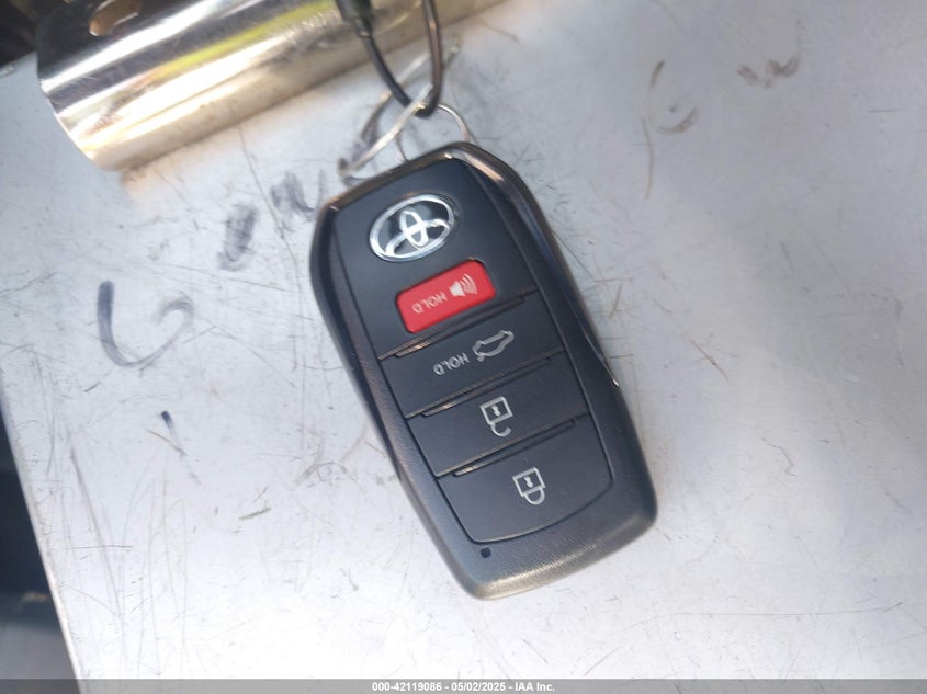 2025 TOYOTA CAMRY VIN: 4T1DAACK6SU584011