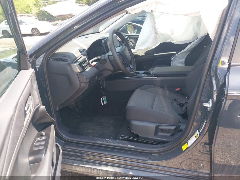 2025 TOYOTA CAMRY VIN: 4T1DAACK6SU584011