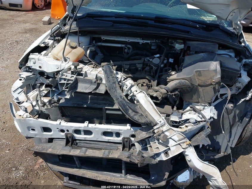 2017 FORD FOCUS SE - 1FADP3F23HL302289